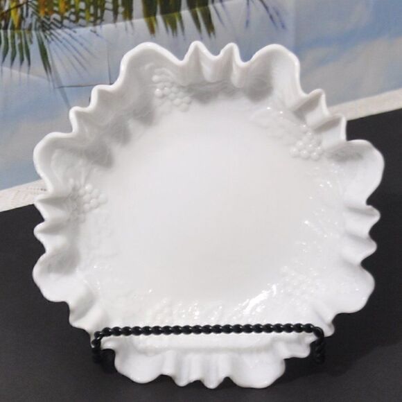 Imperial Glass Company Milk Glass With Grape Pattern - Picture 6 of 6